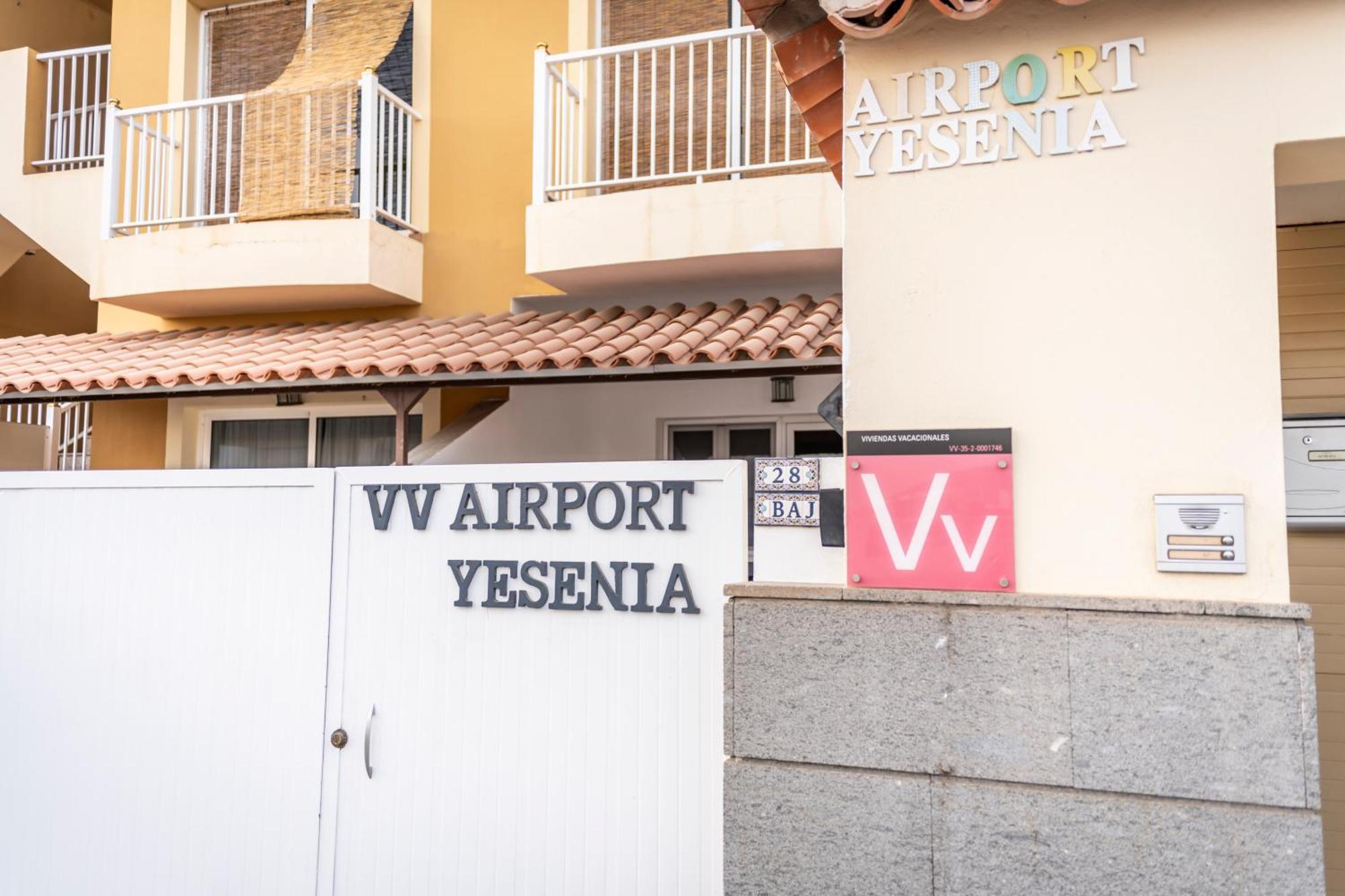 El MatorralYesenia Vv Airportアパートメント エクステリア 写真